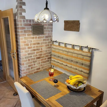 Apartman Aja Draga Bašćanska